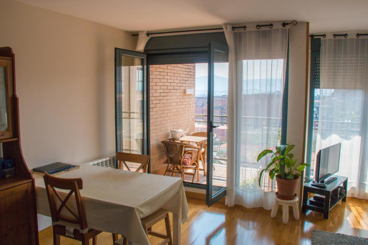 Piso Con Vistas En Urbanizacion Con Piscina Santander Zewnętrze zdjęcie